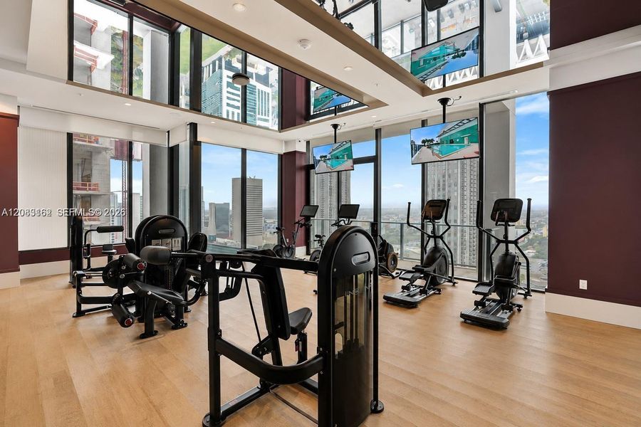 Community amenities in , Miami (Image 10).