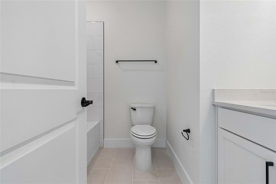 Furnished interior view inside a new home in Gracewater at Sarasota, Sarasota (Image 15).