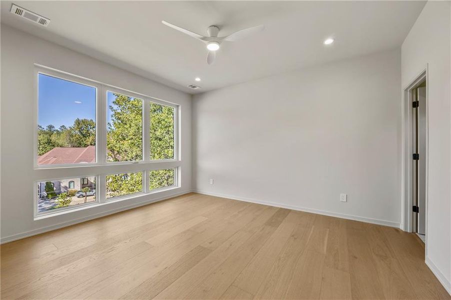Spacious, unfurnished interior of a new home in , Atlanta (Image 25). Spacious, unfurnished interior of a new home in , Atlanta (Image 25).