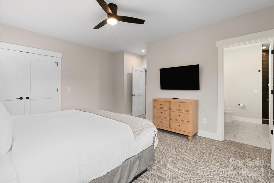 Furnished interior view inside a new home in , Waynesville (Image 19).