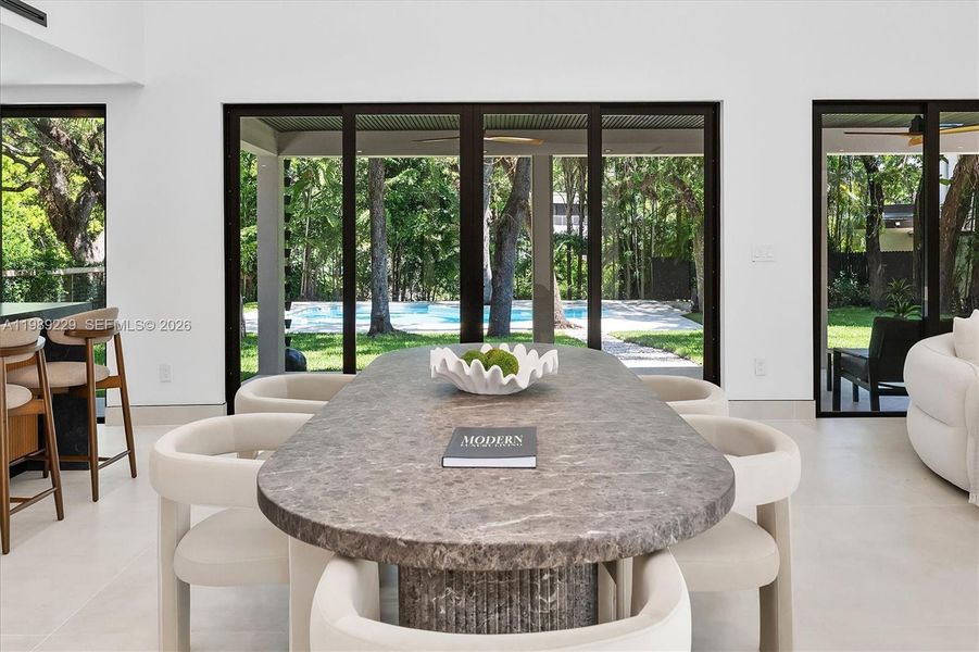 Community amenities in , Hollywood (Image 61).