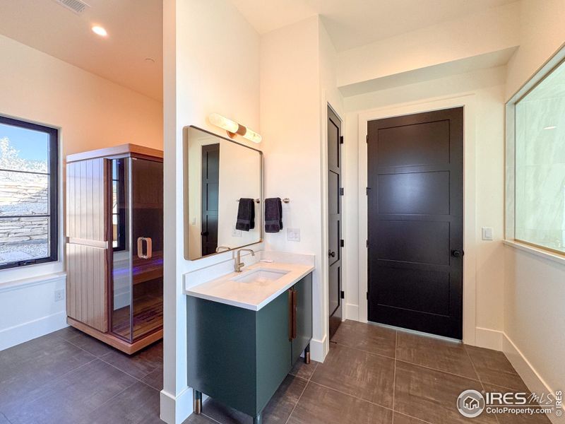 Furnished interior view inside a new home in , Longmont (Image 31).