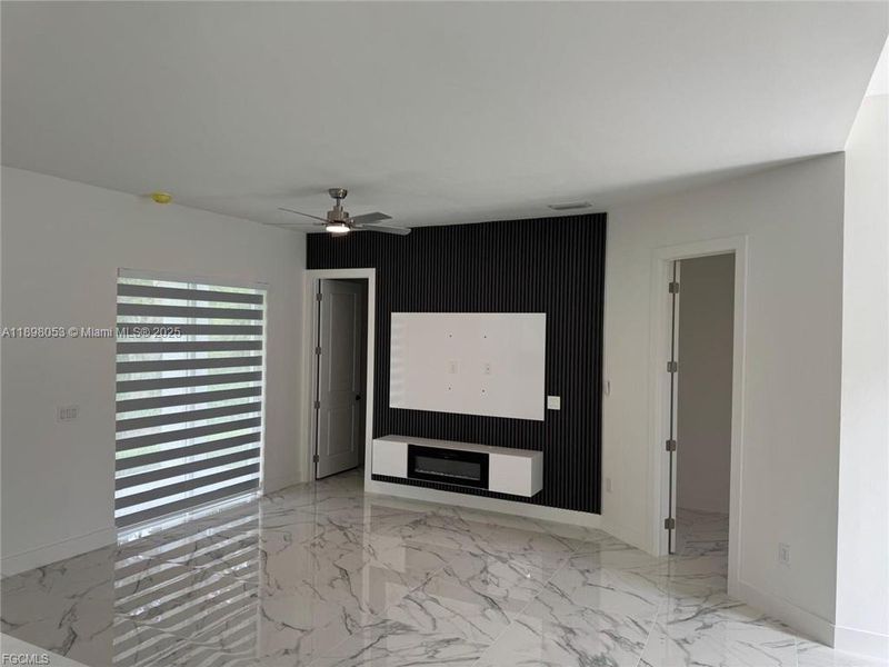 Image 28 of a home in .