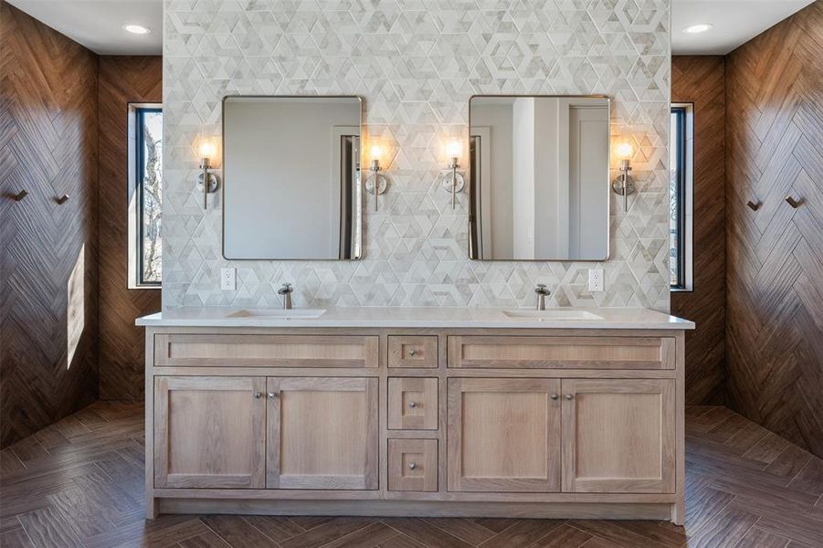 Furnished interior view inside a new home in , Mabank (Image 13).