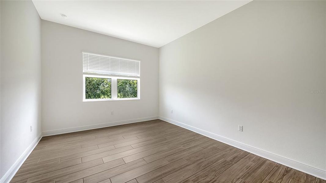 Spacious, unfurnished interior of a new home in Canoe Creek, Parrish (Image 16). Spacious, unfurnished interior of a new home in Canoe Creek, Parrish (Image 16).