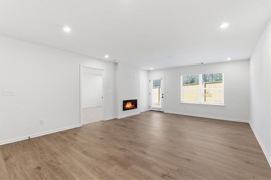 Spacious, unfurnished interior of a new home in Silver Leaf, Dawsonville (Image 22).