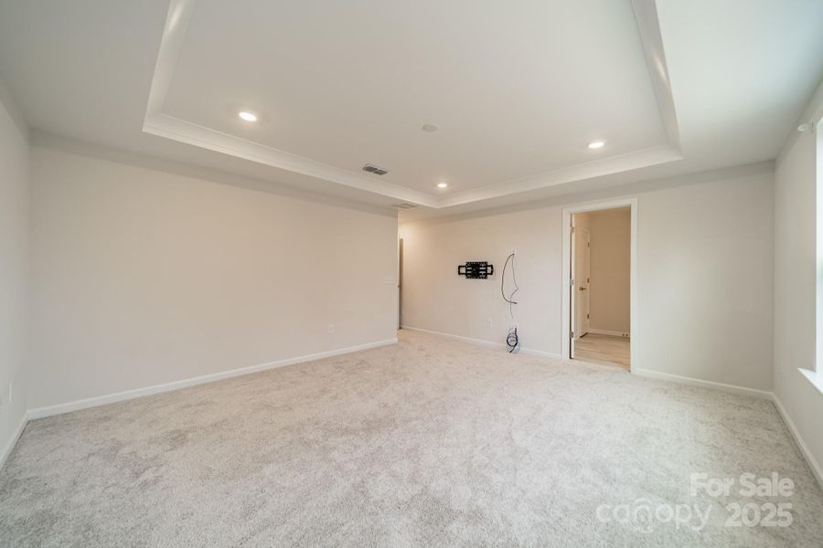 Spacious, unfurnished interior of a new home in Stewarts Landing, Charlotte (Image 42).