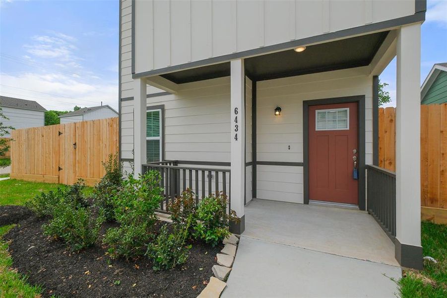 Front exterior of a new home in , Houston, TX, highlighting curb appeal (Image 19). Front exterior of a new home in , Houston, TX, highlighting curb appeal (Image 19).