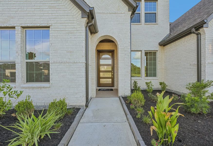 Homesite 1405 Porch - 2 of 26 Homesite 1405 Porch - 2 of 26