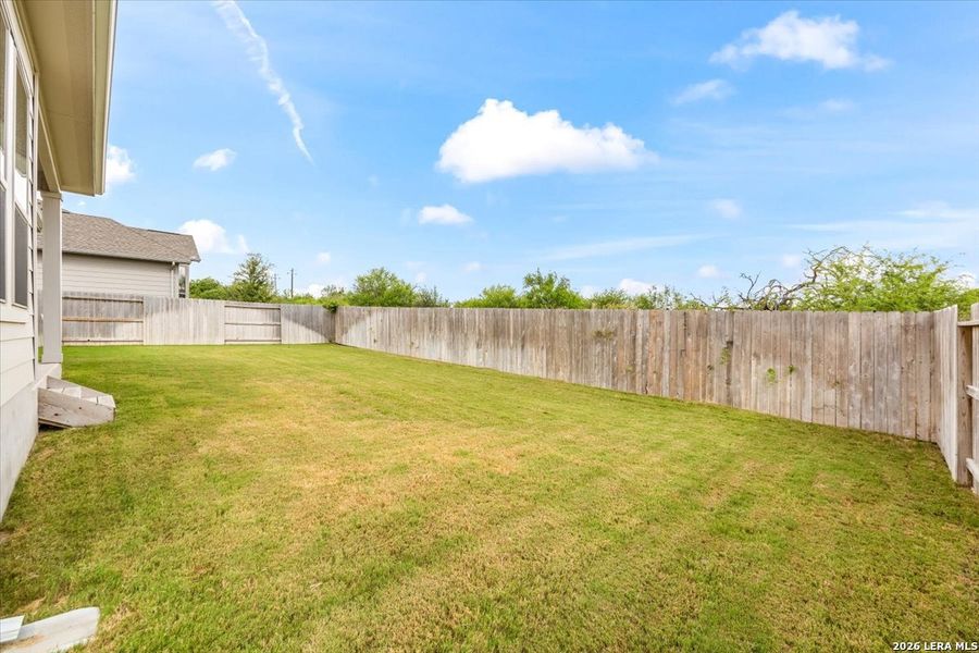 Exterior details and patio area of a home in Foxbrook, Cibolo (Image 26).