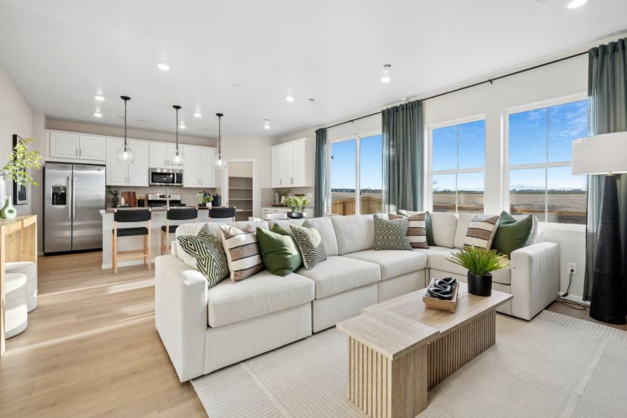 Representative furnished interior of a home built from the Summit by Taylor Morrison in Lake Bluff, Greeley (Image 7).