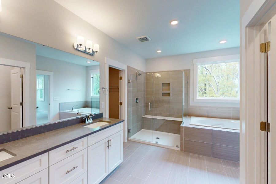 L315-HDR031 L315-HDR031