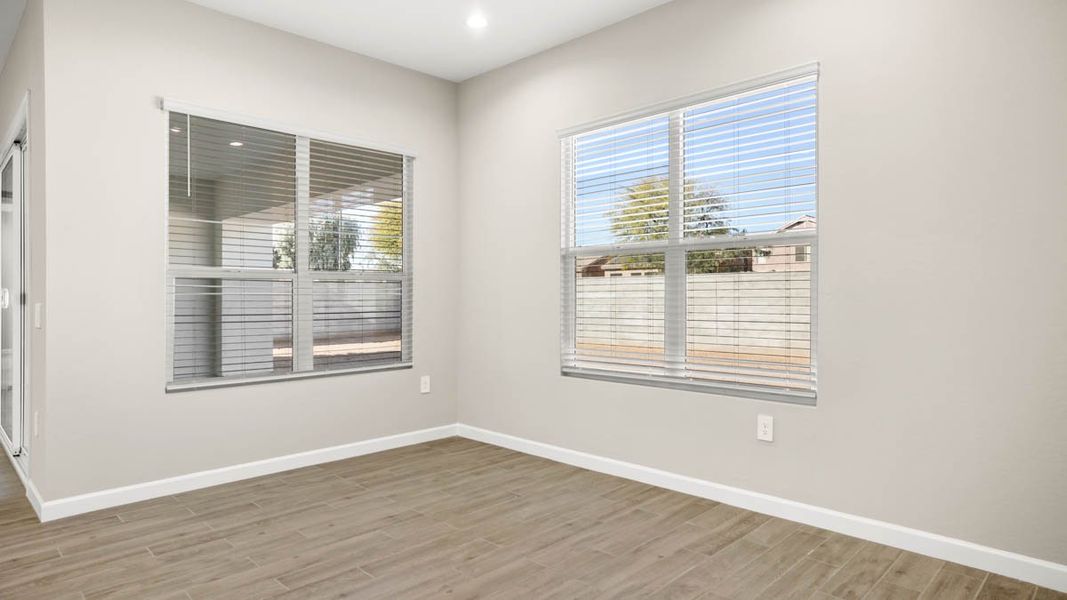 Spacious, unfurnished interior of a new home in Zanjero Pass, Waddell (Image 34).