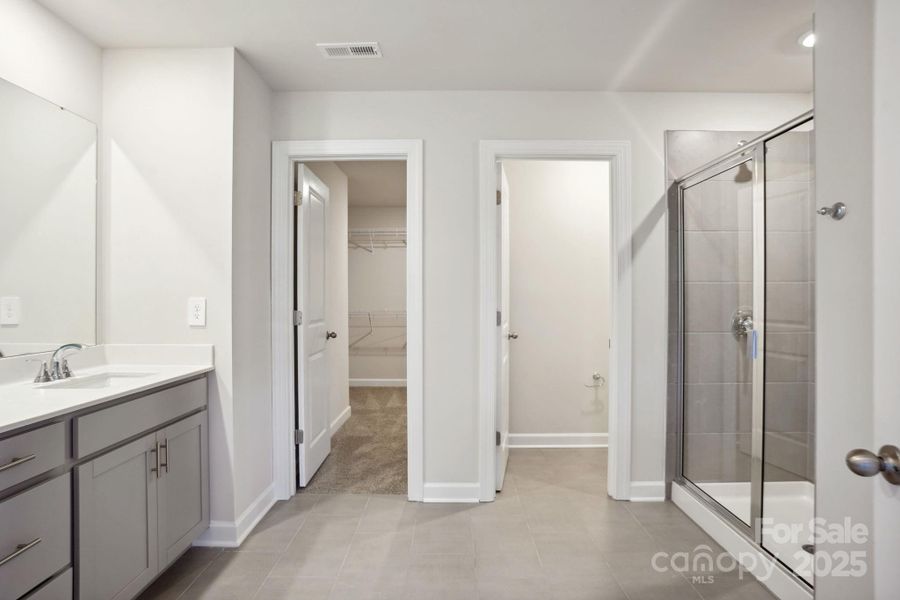 1 / 18Photo is not of the actual home, but is an inspirational photo of builder’s model home and may depict options, furnishings, and/or decorator features that are not included