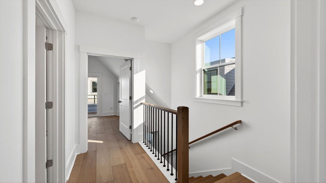 Representative furnished interior of a home built from the Seabrook by DRB Homes in Grants Court, Charleston (Image 18).