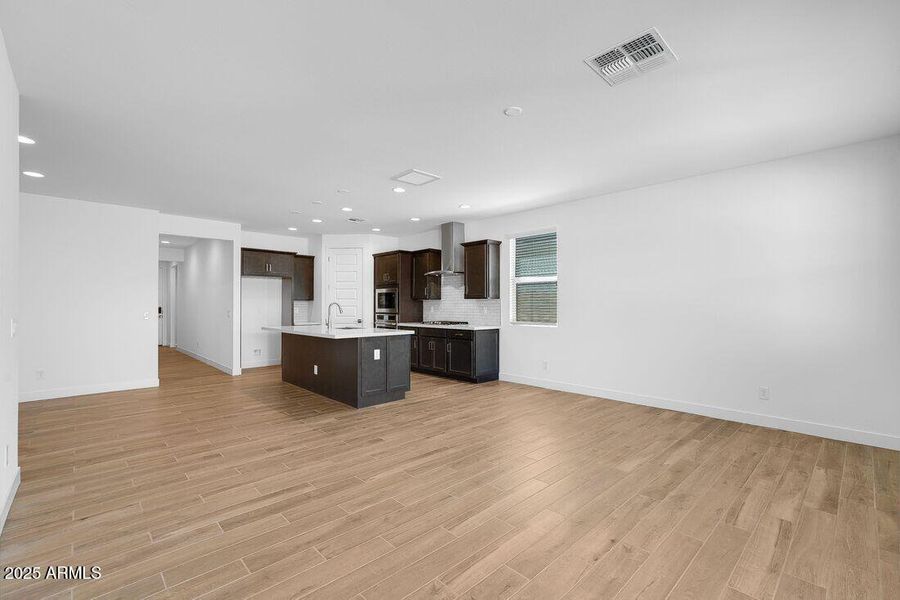 hj-az-phoenix-asante-discovery-quartz-lo