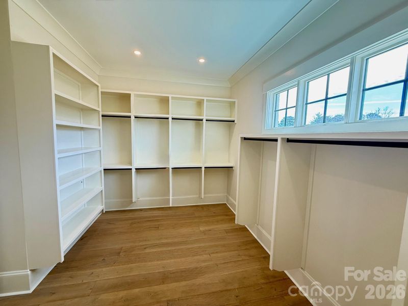 Spacious, unfurnished interior of a new home in , Charlotte (Image 22).