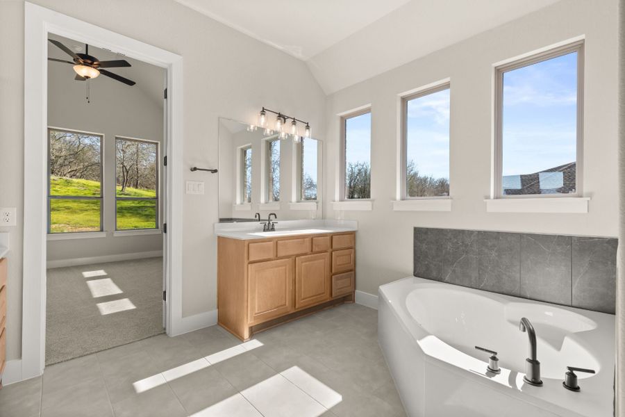 New Home in Marble Falls, TX.  - Slide 25