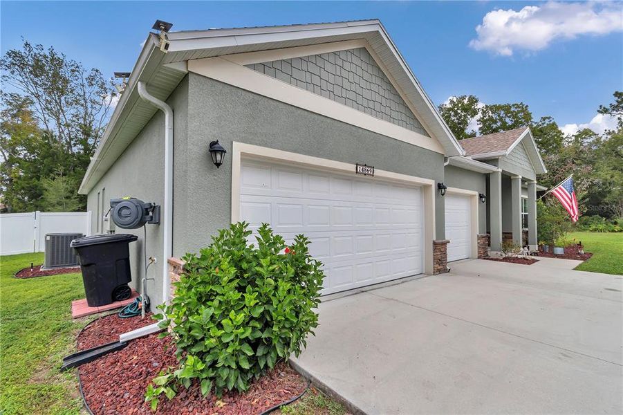 Exterior details and patio area of a home in , Ocala (Image 3). Exterior details and patio area of a home in , Ocala (Image 3).