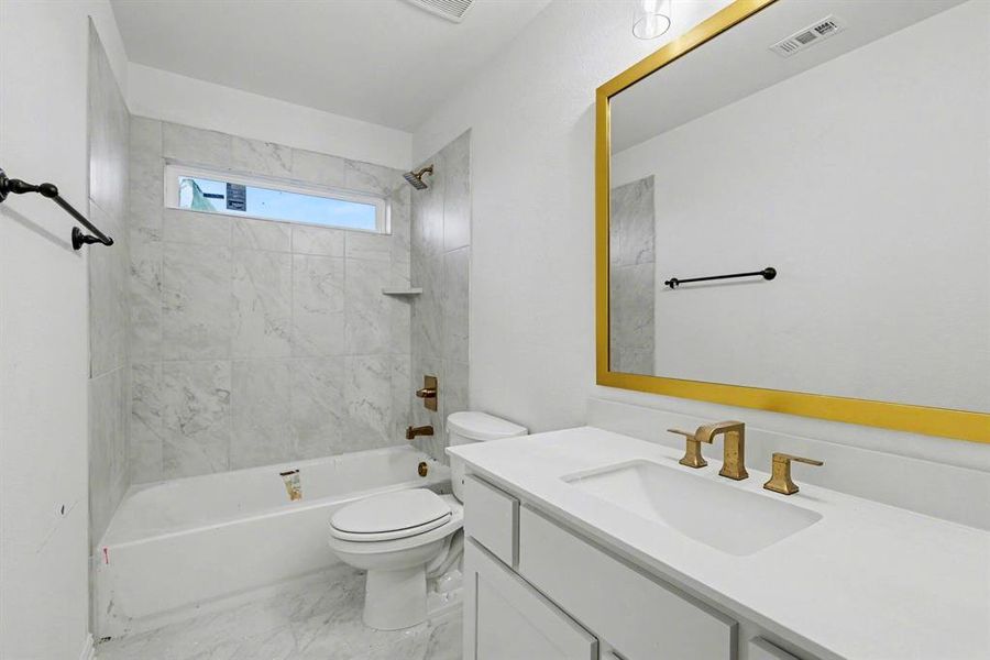 Furnished interior view inside a new home in , Prosper (Image 9).