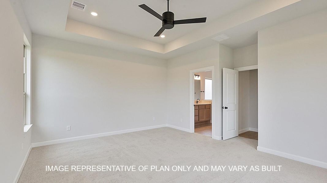 Spacious, unfurnished interior of a new home in Wellborn Settlement, College Station (Image 13).