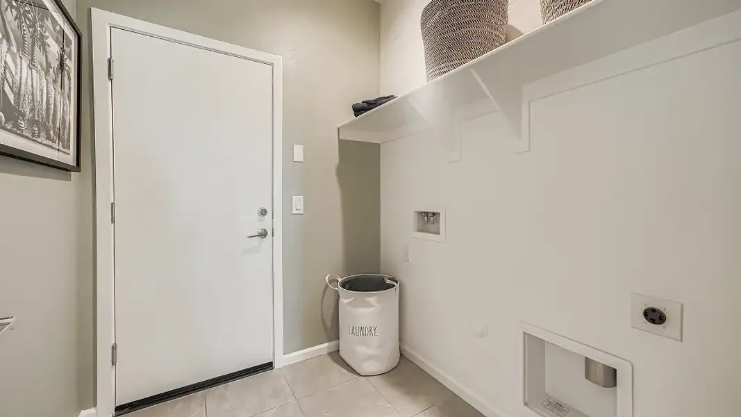 3563 Jerome Laundry F1