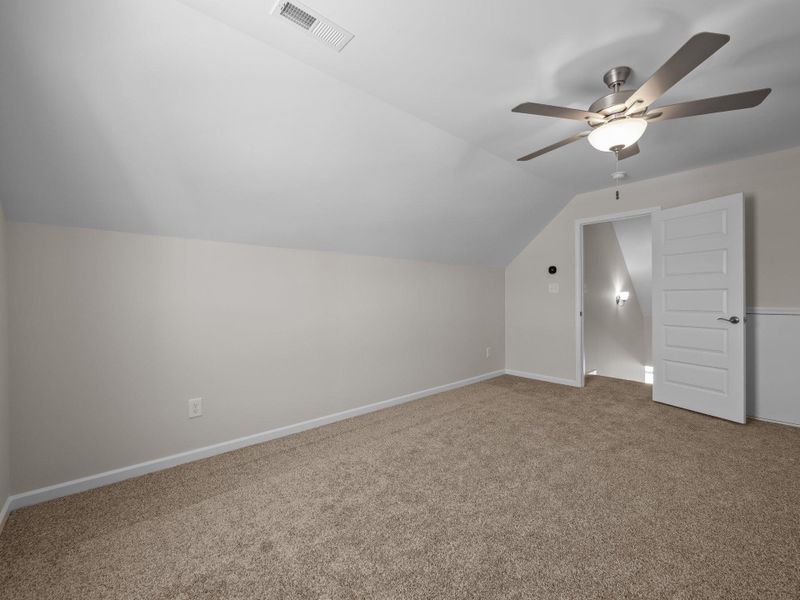 Representative unfurnished interior of a home built from the Pamlico A by JC Jackson Homes,LLC in Heritage Pointe, Newport (Image 15).