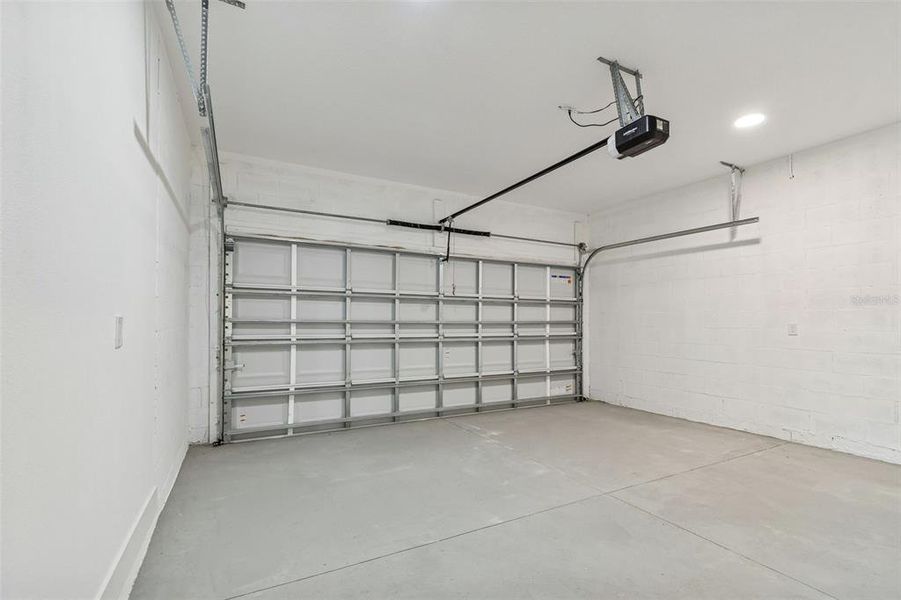 Spacious, unfurnished interior of a new home in , St. Petersburg (Image 50). Spacious, unfurnished interior of a new home in , St. Petersburg (Image 50).