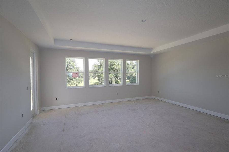 Image 32 of a home in Willow Run.