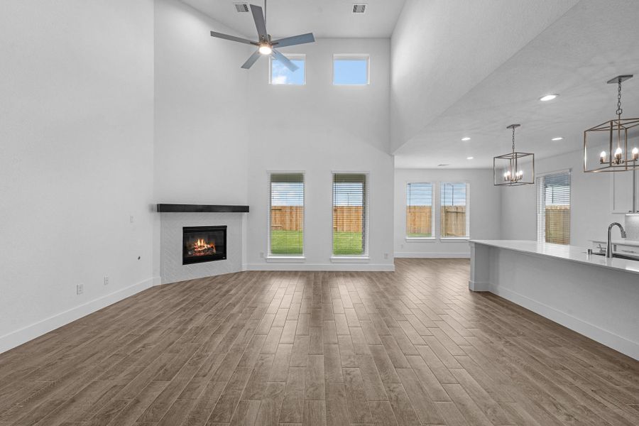 Spacious, unfurnished interior of a new home in Beacon Hill, Waller (Image 22).