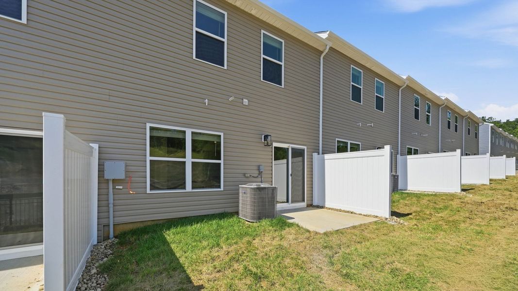 Exterior details and patio area of a home in Cherokee Crossing, Kodak (Image 3). Exterior details and patio area of a home in Cherokee Crossing, Kodak (Image 3).