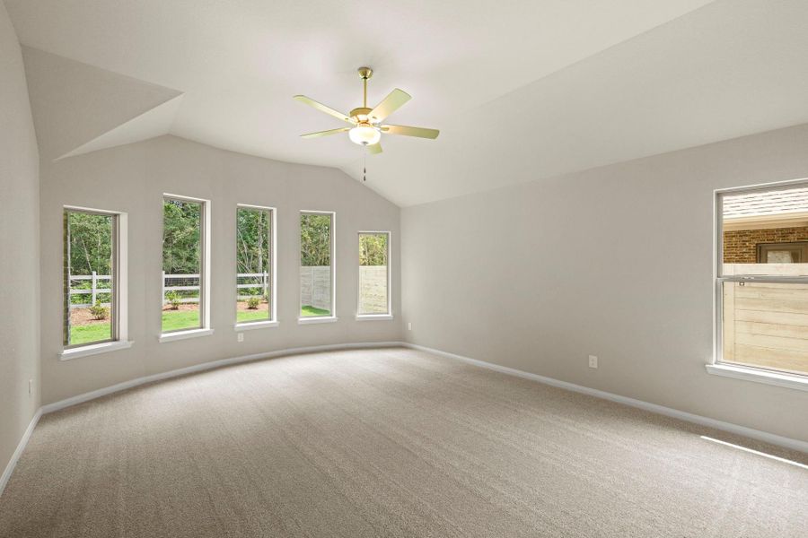 Spacious, unfurnished interior of a new home in Two Step Farm, Montgomery (Image 22).