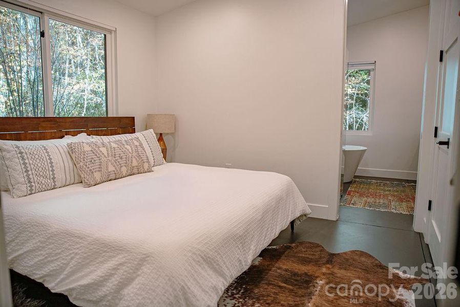 Primary suite with king bed