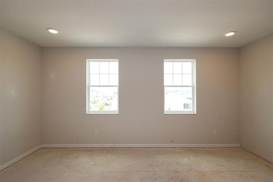 Spacious, unfurnished interior of a new home in Center Lake on the Park, St. Cloud (Image 10). Spacious, unfurnished interior of a new home in Center Lake on the Park, St. Cloud (Image 10).