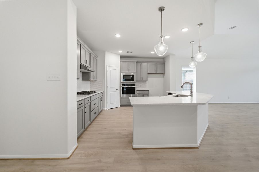 Furnished interior view inside a new home in Mulberry Farms, Santa Fe (Image 7).