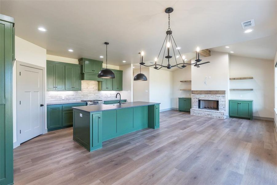 Furnished interior view inside a new home in , Abilene (Image 5).