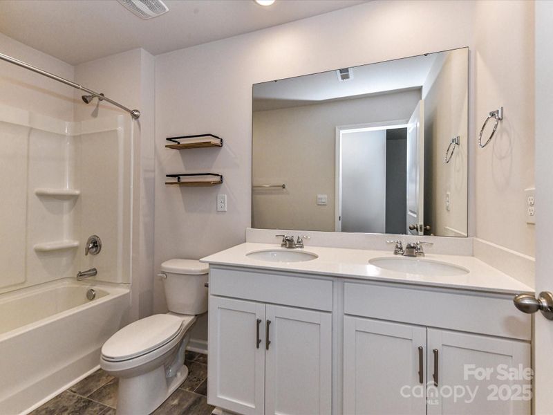 Furnished interior view inside a new home in Abrial Ridge, York (Image 3).