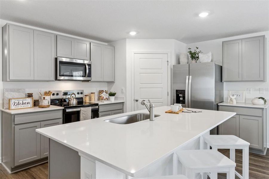 Furnished interior view inside a new home in Bradbury Creek, Haines City (Image 13).