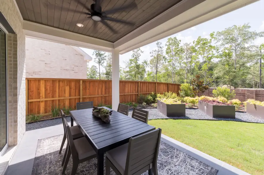 Exterior details and patio area of a home in Sienna 60’, Missouri City (Image 3). Exterior details and patio area of a home in Sienna 60’, Missouri City (Image 3).