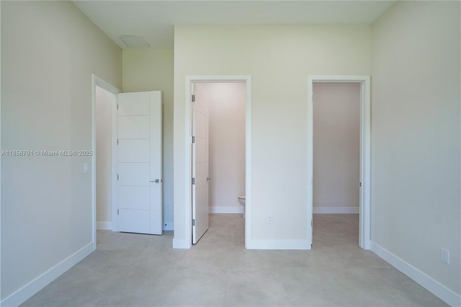 Spacious, unfurnished interior of a new home in , Homestead (Image 69).