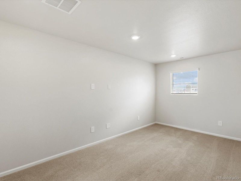 Spacious, unfurnished interior of a new home in Revere at Johnstown, Johnstown (Image 24). Spacious, unfurnished interior of a new home in Revere at Johnstown, Johnstown (Image 24).