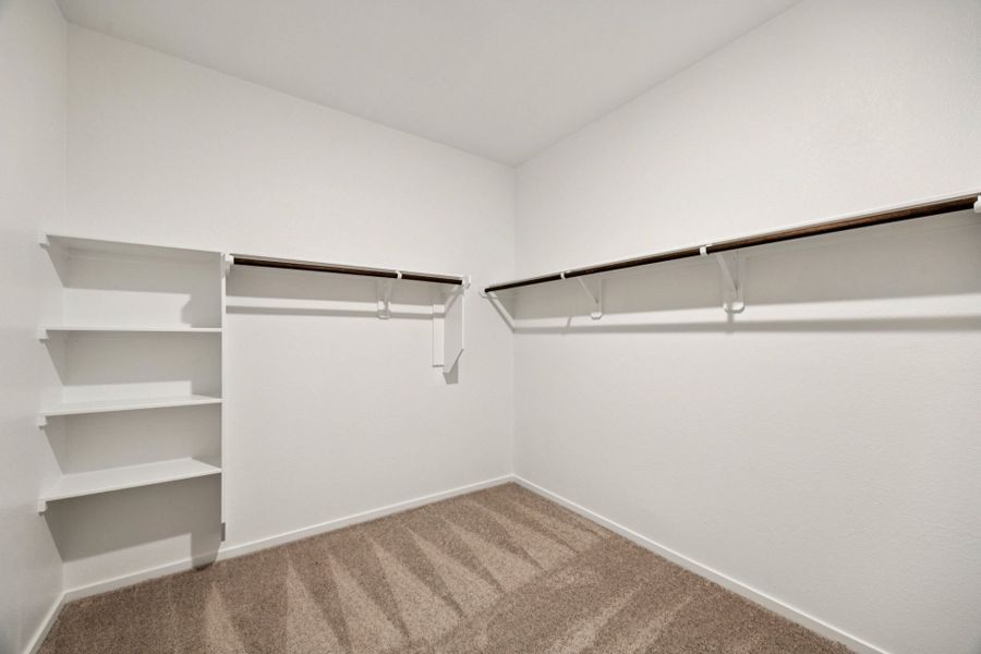 Spacious, unfurnished interior of a new home in Montgomery Bend, Montgomery (Image 25).