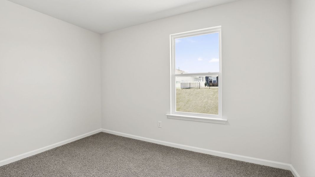 Spacious, unfurnished interior of a new home in Hunters Ridge, Woodruff (Image 26).
