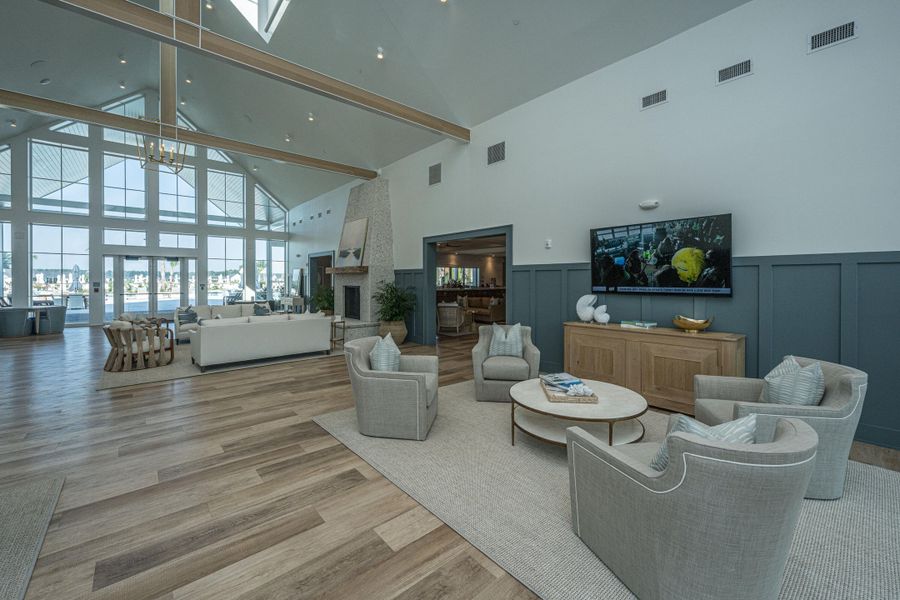 Community amenities in , Summerville (Image 46).