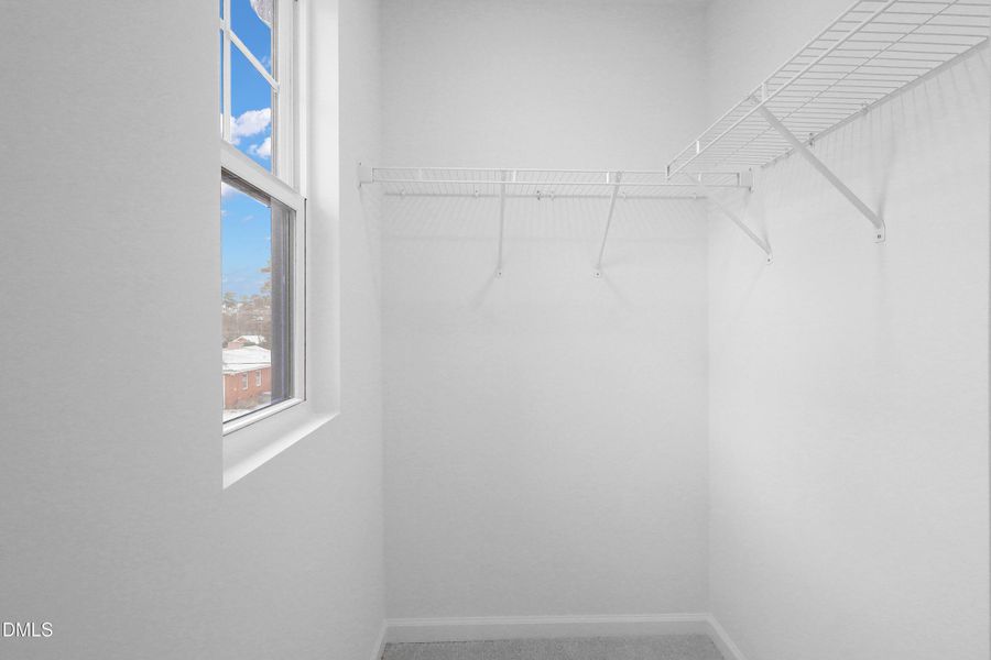 SUN_ElmGrove_Pic_Wyatt_Closet_1of1