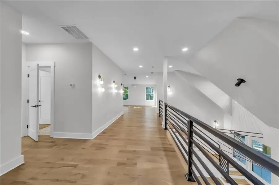 Spacious, unfurnished interior of a new home in , College Park (Image 53).