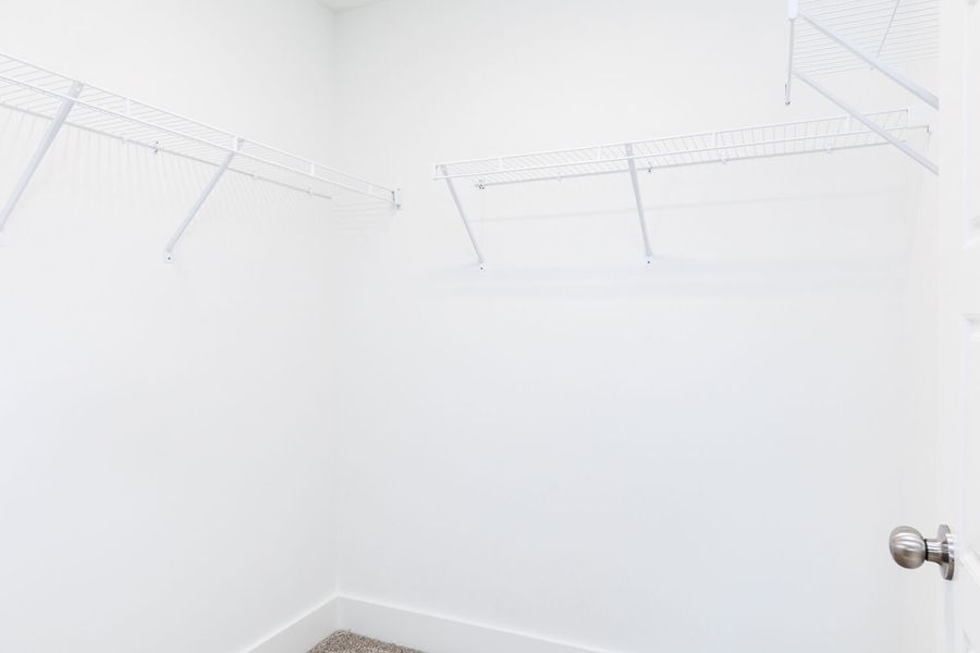 Image 26 of a home in Vaughan Farms.