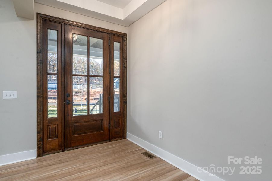 Spacious, unfurnished interior of a new home in , Lincolnton (Image 27).