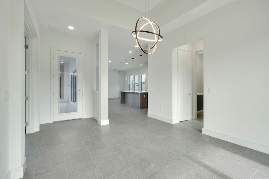 Representative unfurnished interior of a home built from the Courtyard 50 3BR by ABD Development in Hampton Green at Providence, Davenport (Image 21).
