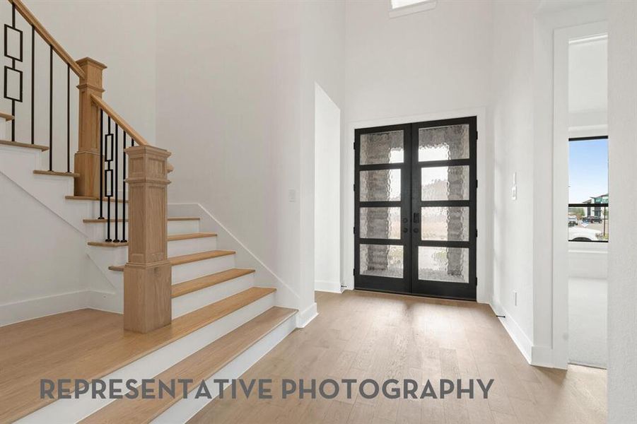 Spacious, unfurnished interior of a new home in The Parks at Wilson Creek, Celina (Image 10).